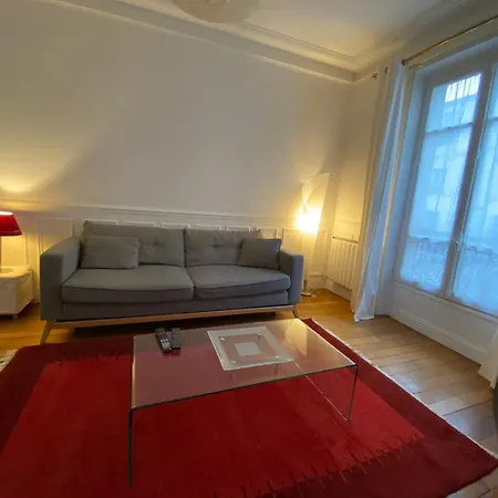 Motte Picquet Theatre *